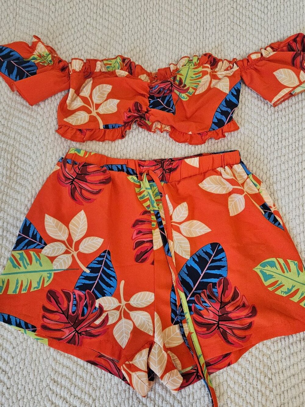 SHEIN Orange Tropical Print Ruffle Crop Top Shorts Two Piece Set S